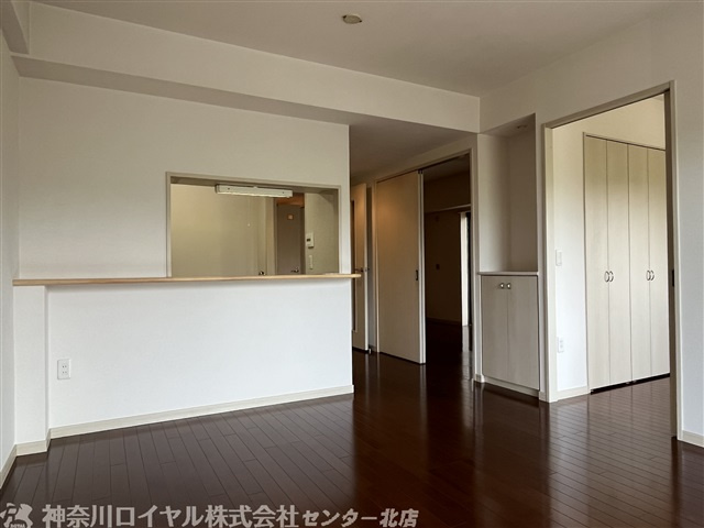 【居間・リビング】
