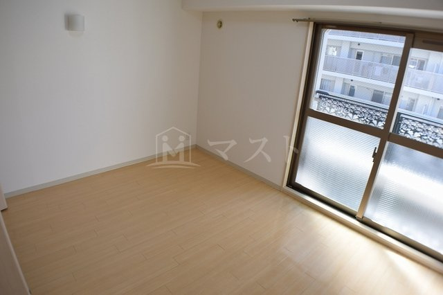 ブランドールＭ西長堀の内装