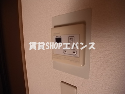  | メゾンミカド