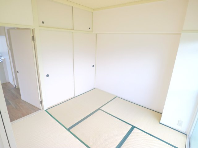パークサイドの和室
