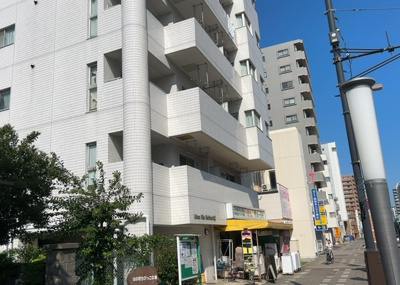 【現況写真】 | アーバンヒルズ西八王子 | 中央線西八王子駅徒歩13分の落ち着いた住宅街に位置する物件現況です。現在空家となっておりますので、お客様のご都合に合わせてスムーズにご内覧いただけます。現地で実際の陽当りや室内状態をご確認ください。