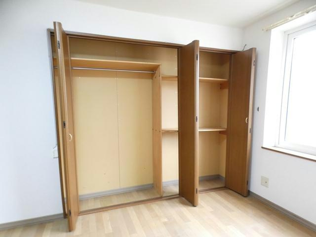 釧路市貝塚２丁目のアパートの収納