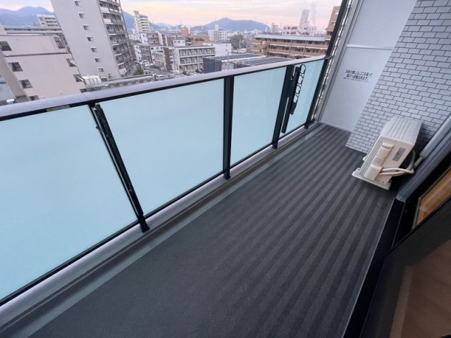 THE MUSE駅南のバルコニー