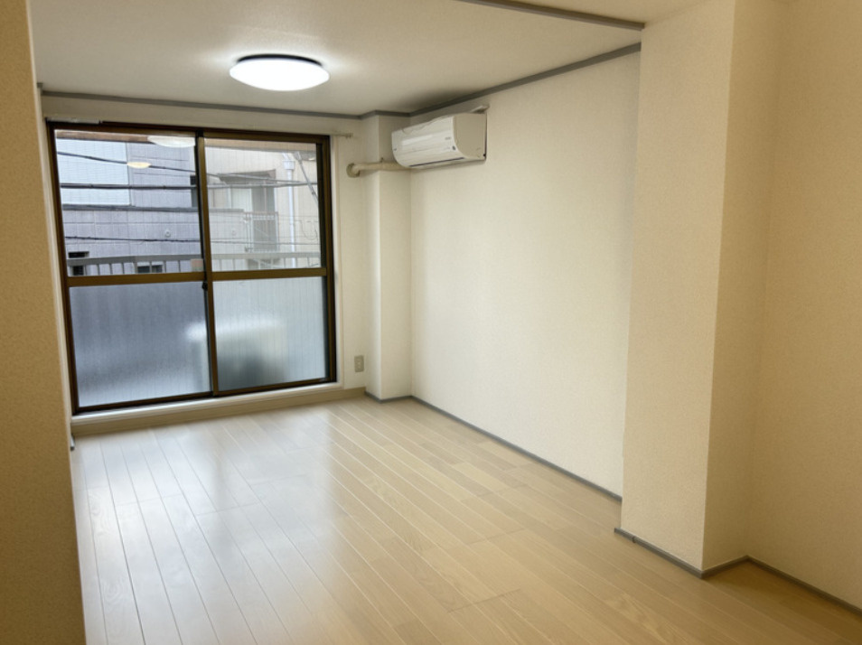 大塚戸建の居間・リビング