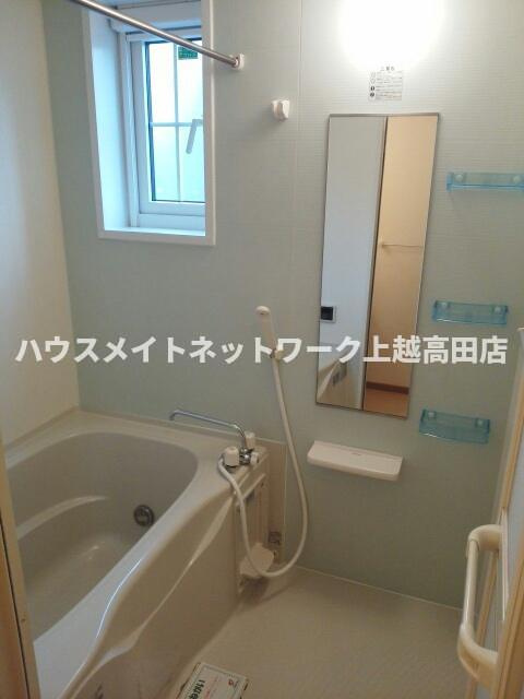 プロムナード・ゴチＡの浴室|追焚機能付