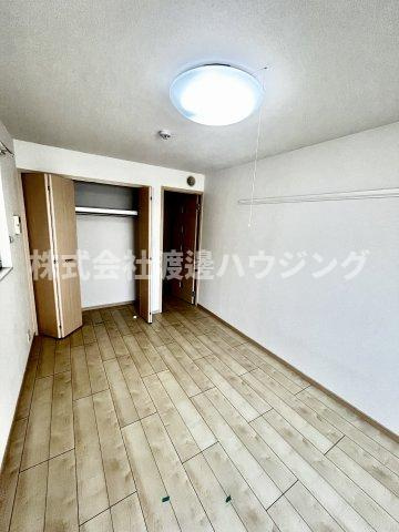 リヴァージュ出来島の寝室