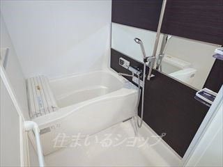 アストーレの浴室|追い焚き機能付き
