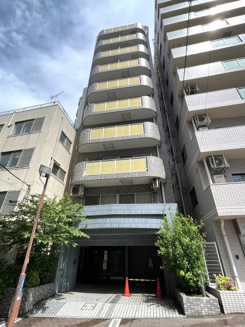 ネオマイム横浜台町の外観