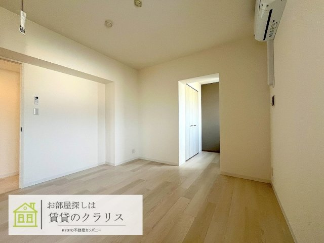 High Bright 京都桂川の内装