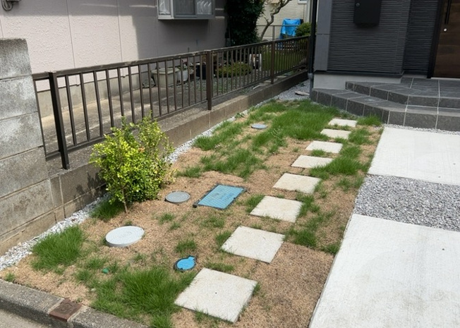 【庭】 | 南側に面した専用のお庭（南庭）が備わっています。４１．３０坪の土地面積を活かした配置で日当たりも良く、ガーデニングや子供・ペットの遊び場として活用可能です。隣家との間隔も保たれた空間です。