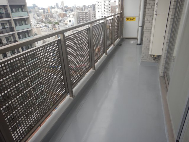 藤和シティホームズ清澄庭園のバルコニー