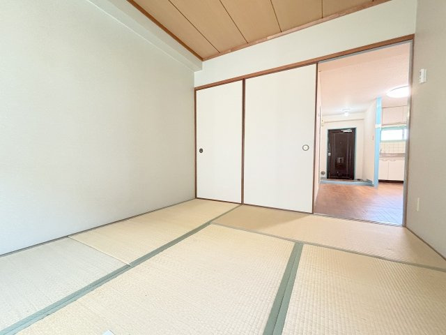 リブランス河村マンションの和室