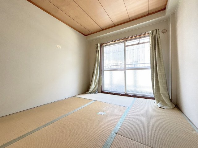 リブランス河村マンションの和室