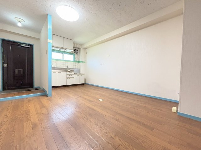 リブランス河村マンションの居間・リビング