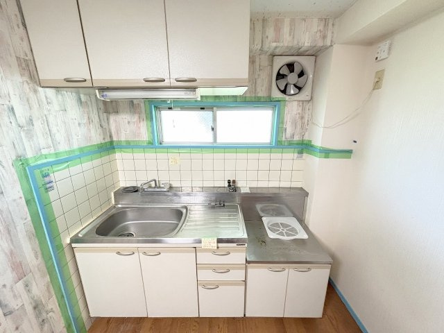 リブランス河村マンションのキッチン
