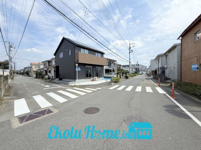 あきる野小川東１丁目　第2期　全1棟の前面道路含む現地写真|2026年8月撮影