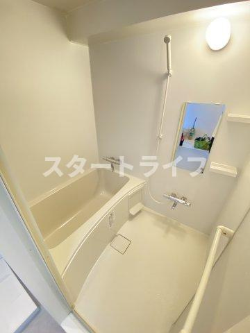 大阪市淀川区木川東４丁目の賃貸マンションの浴室