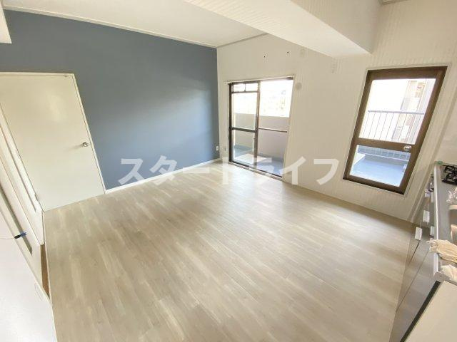 大阪市淀川区木川東４丁目の賃貸マンションの寝室