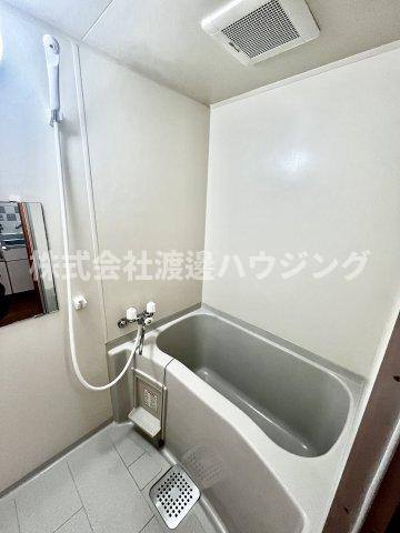 シェルコートの浴室