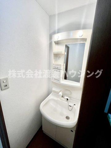 シェルコートの洗面所