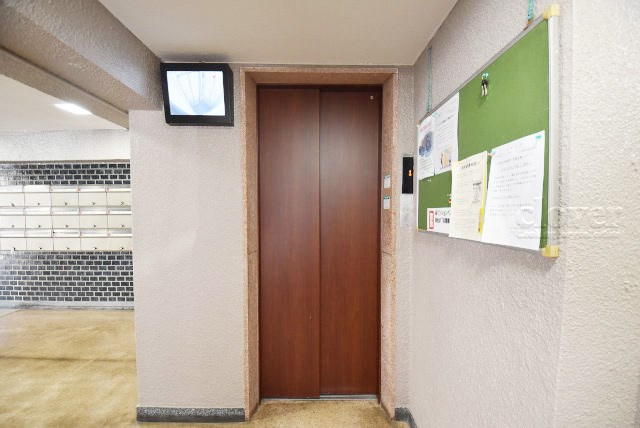 【設備】 | 根岸武蔵野マンション | 無いと困ってしまう設備の筆頭がエレベーター。定期的なメンテナンスが必要な大型機械です。よく整備されていることをご確認ください。～即日のご見学可能～　お問合せはお気軽にどうぞ。
