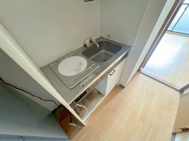 クレハタワーズ東中島のキッチン