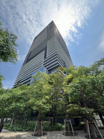 BRANZ TOWER TOYOSUの外観