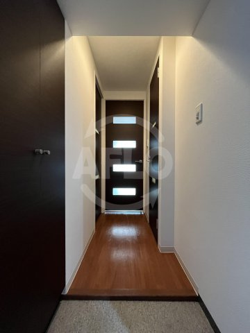 アーデン四ツ橋プライマリーワン　堀江小学校区の玄関|アーデン四ツ橋プライマリーワン　玄関