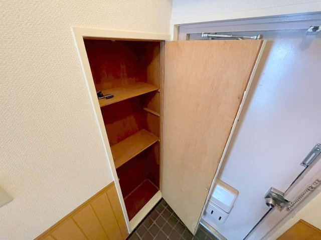 シャトー玉川第一の収納