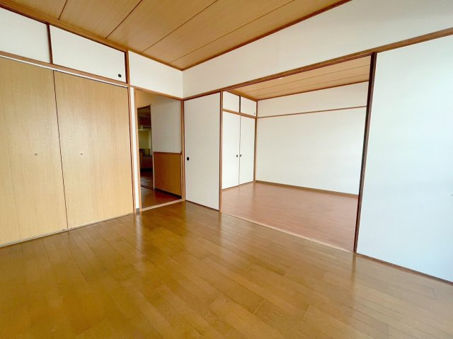 シャトー玉川第一の居間・リビング