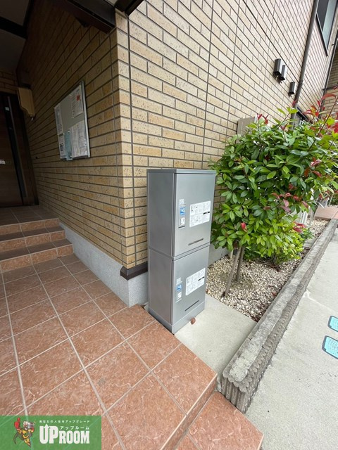 グレースタウン江南Fのエントランス