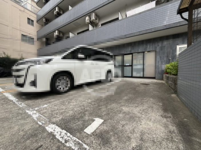 サニーハイツ新大阪の駐車場|駐輪場