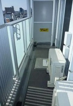 中央区日本橋馬喰町２丁目の賃貸マンションのバルコニー