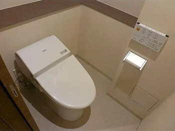 中央区日本橋馬喰町２丁目の賃貸マンションのトイレ