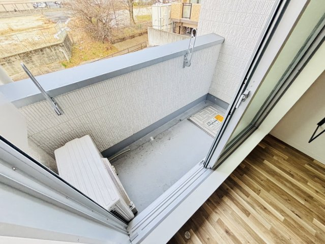 筑紫野市二日市西１丁目のアパートのバルコニー|別号数タイプ
