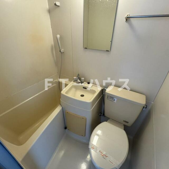 コーポ南行徳Ｃ棟の浴室