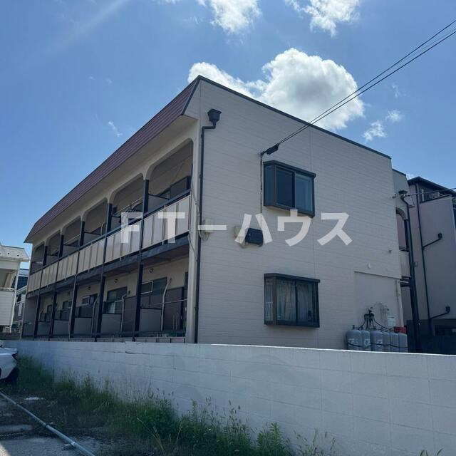 コーポ南行徳Ｃ棟の外観