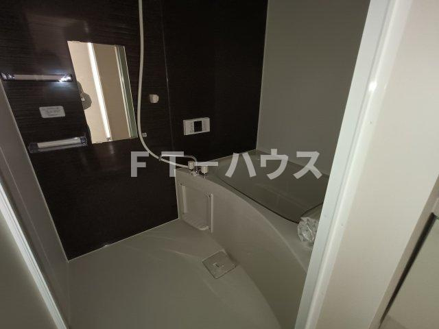 アイフラットの浴室