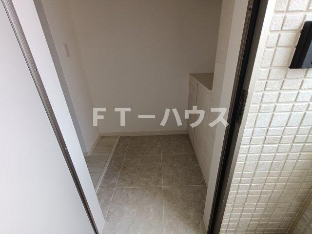 アイフラットの玄関