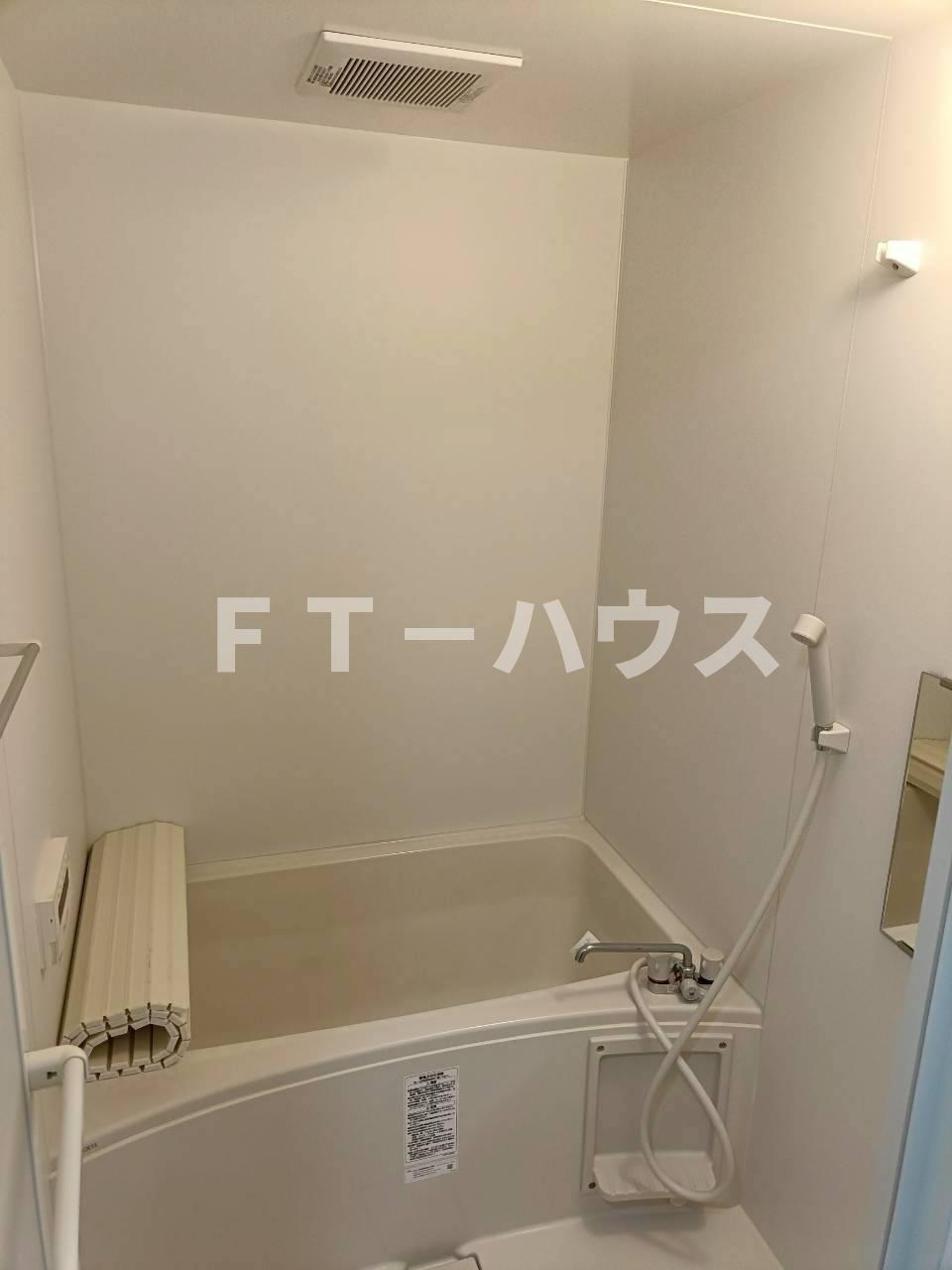 ファミール津田沼の浴室
