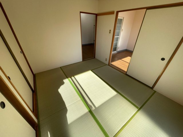 サンモール前原の和室