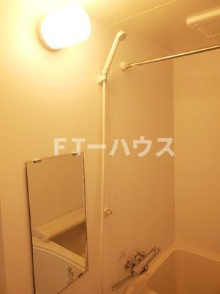 ベレガンス船橋の浴室
