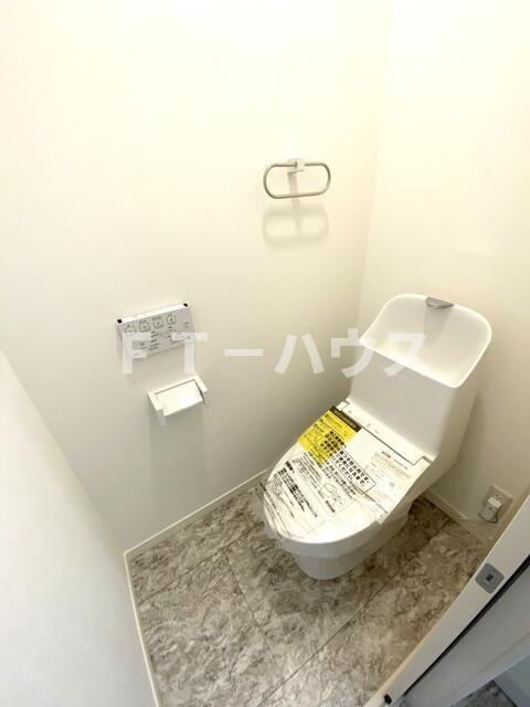 ロイヤルコート高根台のトイレ