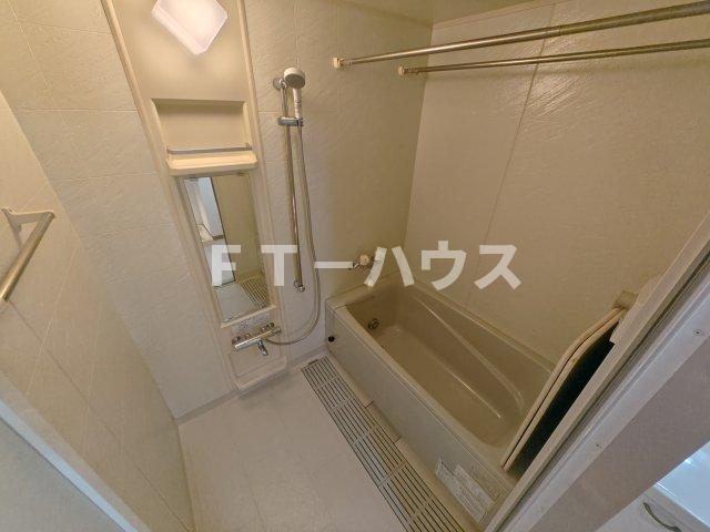 ラ・フォレ21の浴室