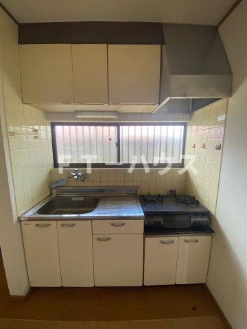 船橋市三山９丁目のアパートのキッチン