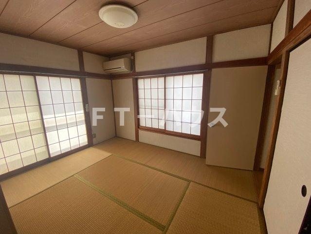 船橋市三山９丁目のアパートの和室