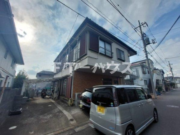 船橋市三山９丁目のアパートの駐車場