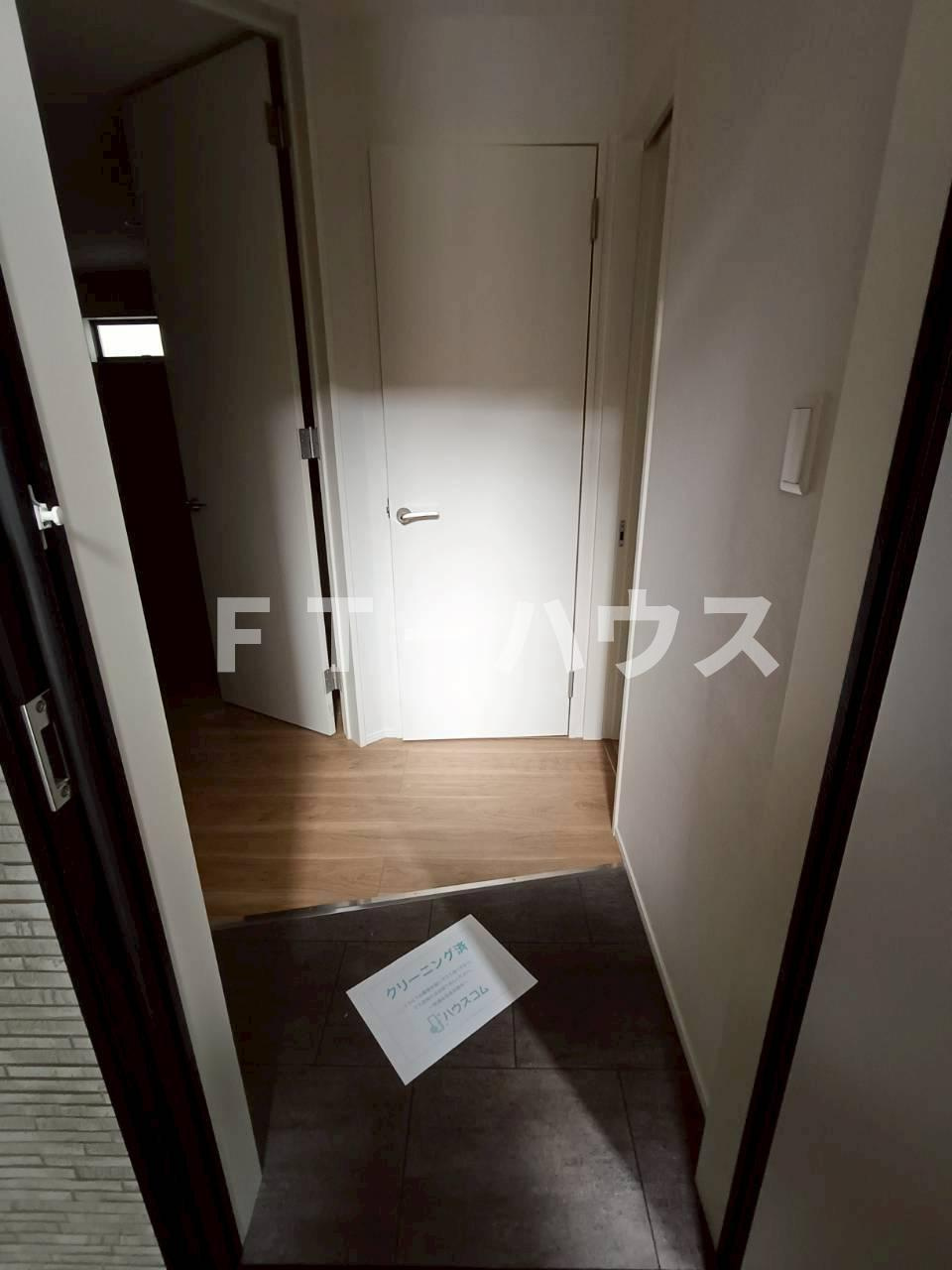 GRADUS薬円台Ⅱの玄関