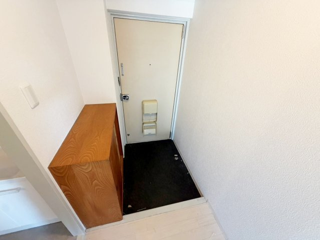 ゆたかコーポの玄関