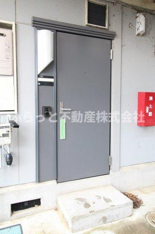 カーサ阿見のエントランス|毎日通るエントランスはこのようになっています